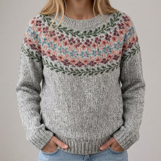 Maja - Szary retro sweter z kwiatowym wzorem