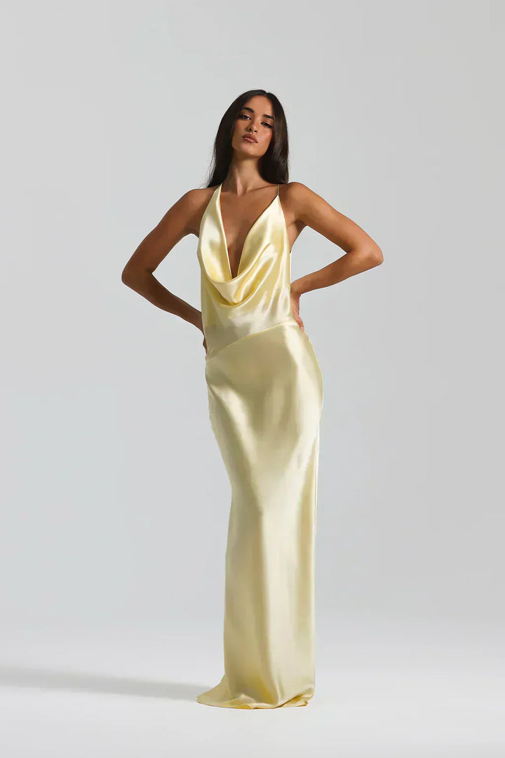 Karolína – Maxi Sukienka Elegancka