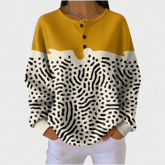 Aleksandra | Żółto-biały sweter z motywem animal print