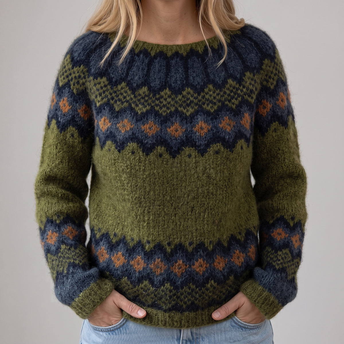 Agnieszka - Oliwkowy retro sweter ze wzorem zygzaka