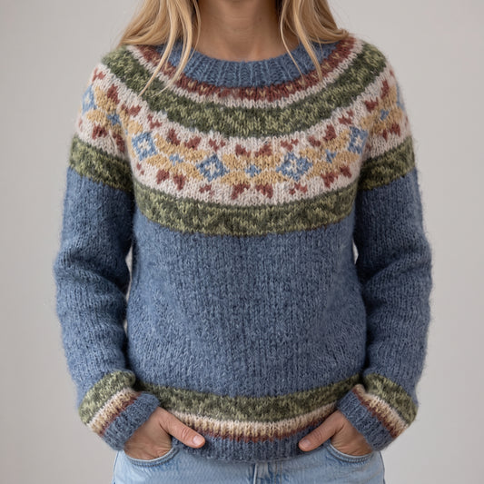 Bożena - Niebieski retro sweter z kwiatowym wzorem