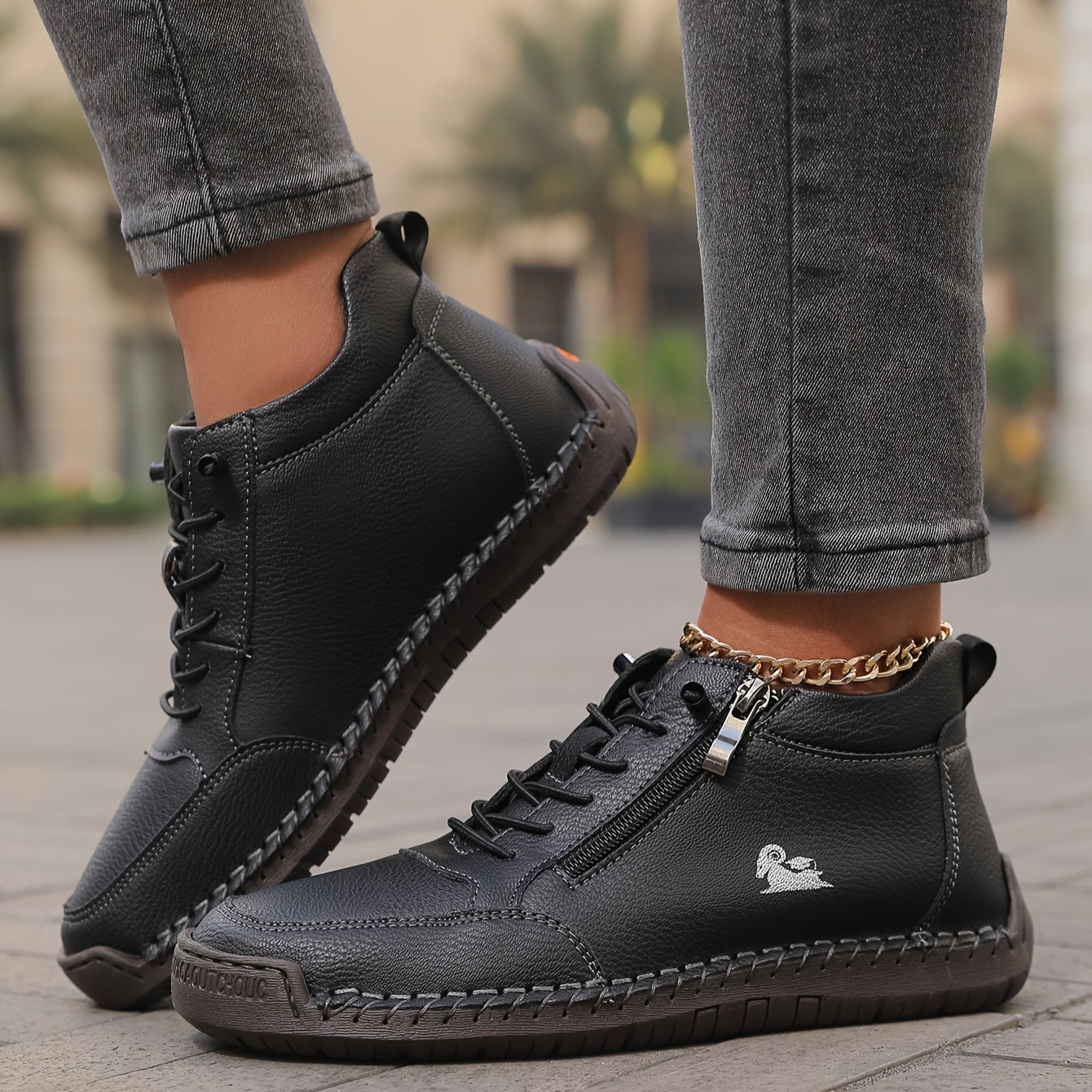 Mila – Wygodne ortopedyczne sneakersy z zamkiem błyskawicznym