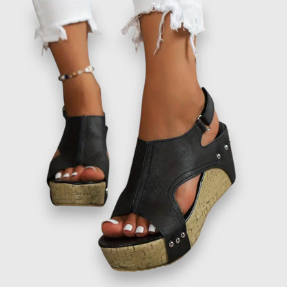 Mia – Vintage platformowe sandały