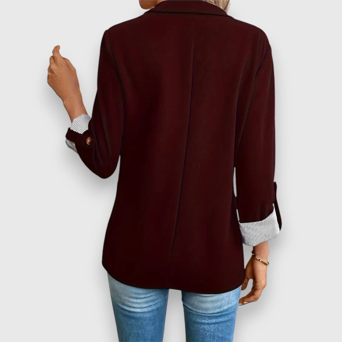 Lidia – Elegancka marynarka w dobrym stylu