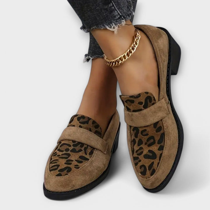 Natálie - Stylové dámské boty s leopardím vzorem
